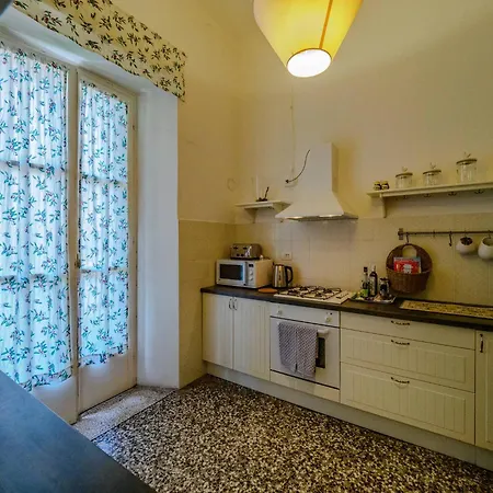 Montale Historical I Limoni * Monterosso al Mare